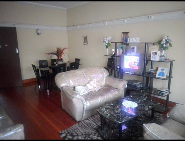 1.5 BEDROOM APARTMENT FOR SALE IN DURBAN CENTRAL